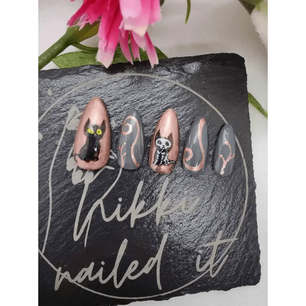 Copper Chrome Skeleton Cat Nails | Copper Chrome Gel Nails | Luxury 10pc Set | Reusable Artificial Nails UK - Nikki Nailed it