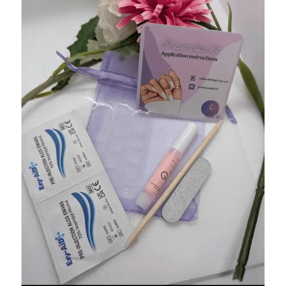 Custom Character Nails 2D Press On Nails UK | Luxury Reusable Artificial Nail Set | 10pc Personalised Press Ons - Nikki Nailed it
