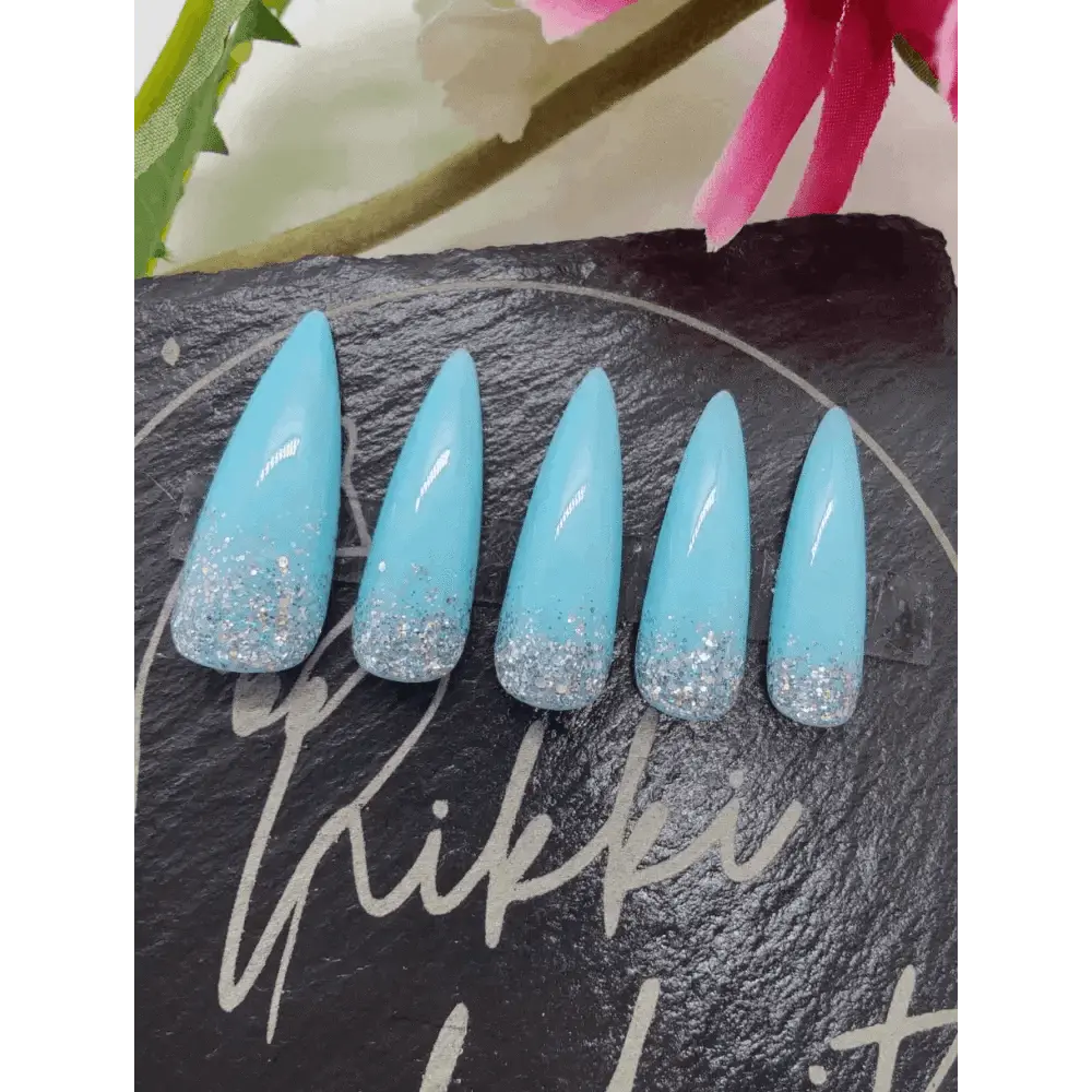 Custom Glitter Ombre Nails | Luxury 10pc Reusable Press On Nail Set | Personalize Your Style - Nikki Nailed it
