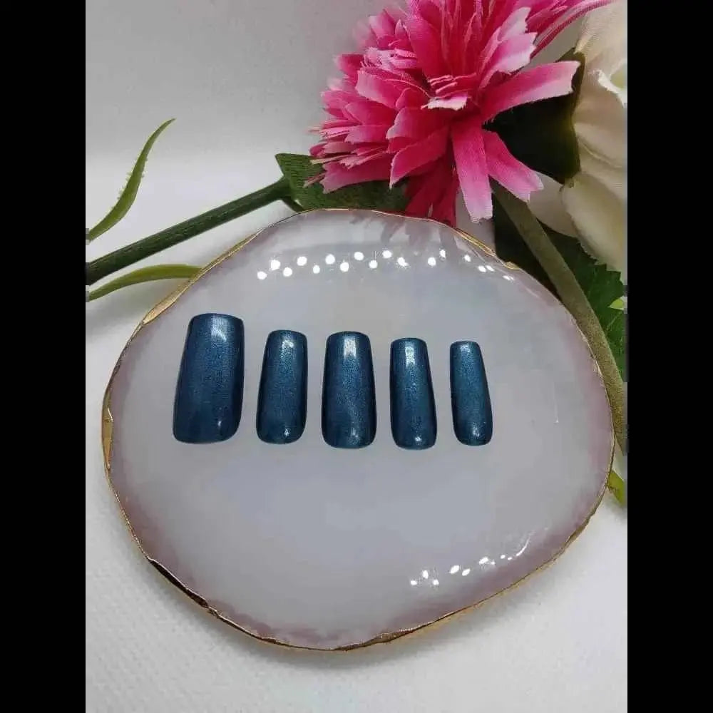 Solid One Colour Nails | Custom Press On Nails UK | Reusable 10pc Nail Set - Nikki Nailed it