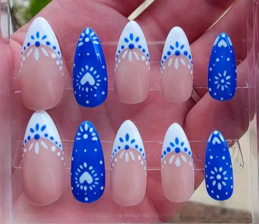 Blue & White Porcelain Greek Pattern Press On Nails UK | Gel Nails | Luxury Nails | Press Ons | Artificial Nails | Reusable Nails | 10pc Nail Set