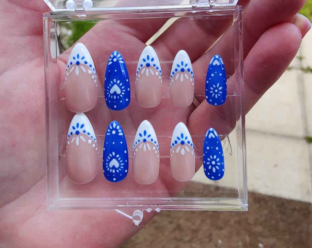 Blue Porcelain Press On Nails | Luxury Greek Pattern Gel Nails | Artificial Reusable Nails - Nikki Nailed it