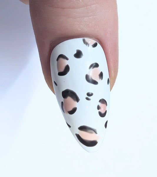 Custom Colour Animal Print Nails | Luxury Reusable Press On Nails | 10pc Leopard Print Set UK - Nikki Nailed it