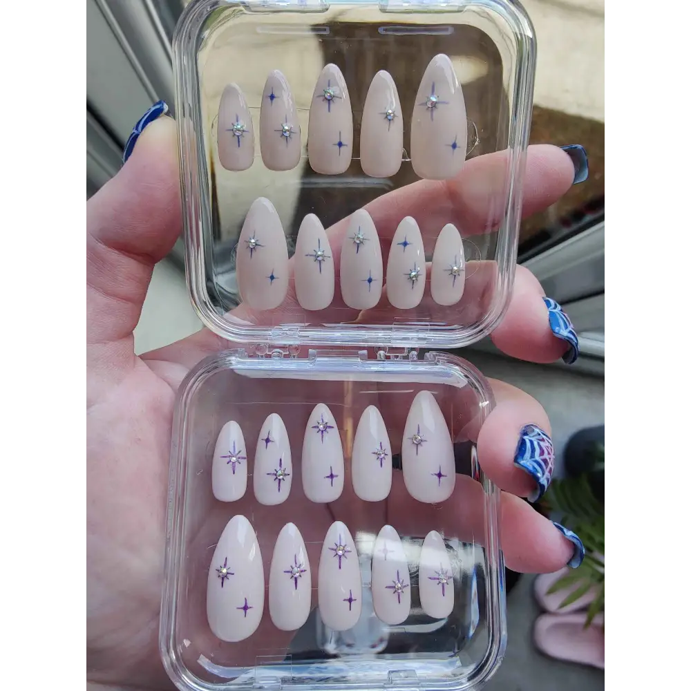 Custom Star Press On Nails | Luxury Press Ons UK | Artificial Reusable Nails | 10pc Nail Set - Nikki Nailed it