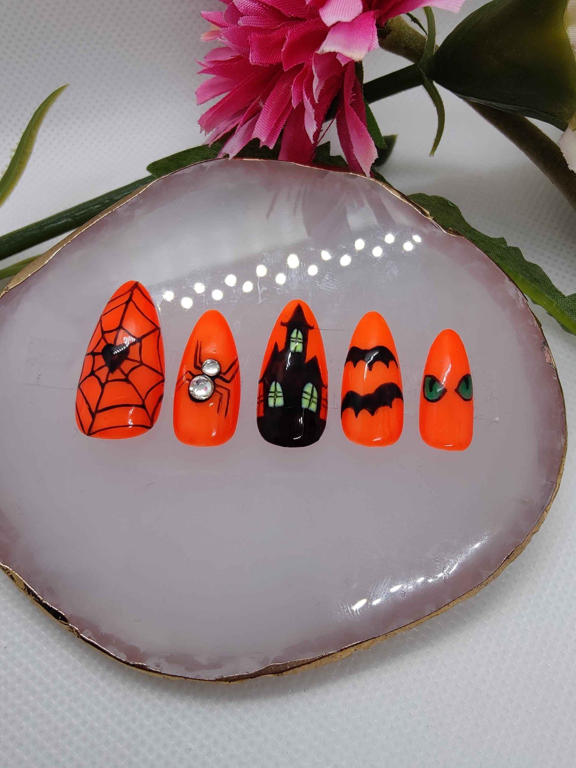 Halloween Press On Nails UK | Spider Web Haunted House Design | 10pc Gel Luxury Artificial Nails - Nikki Nailed it