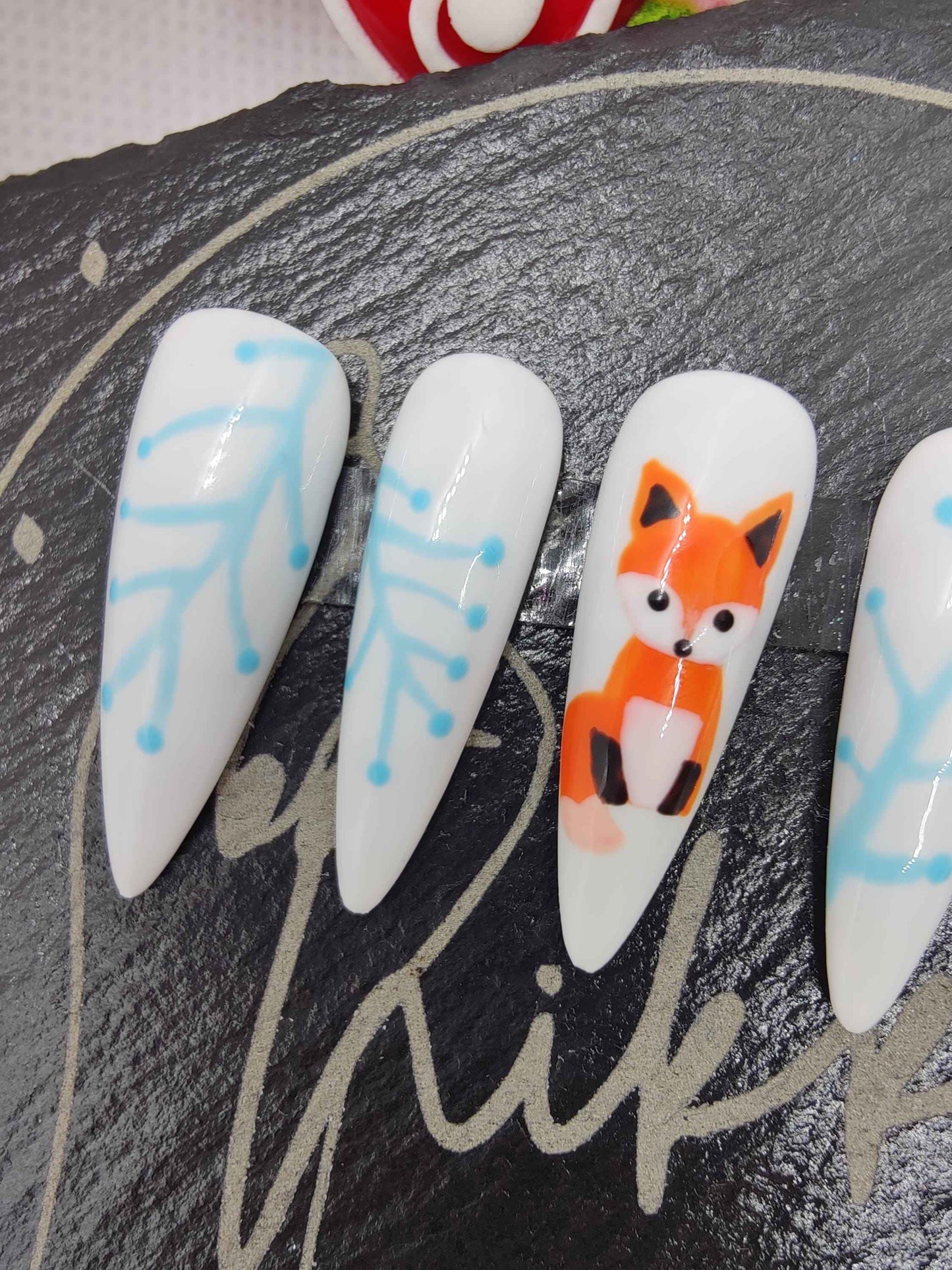 Nailmas 2024 Day 10 - Hand Painted Fox Press On Nails in Icey Blue & White | Luxury Nail Art by Nikki Nailed It - Nikki Nailed it