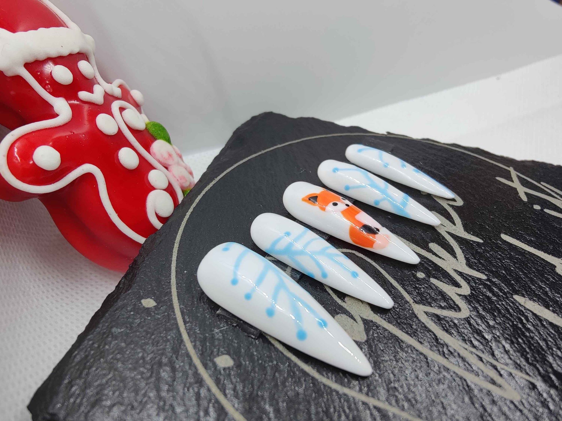 Nailmas 2024 Day 10 - Hand Painted Fox Press On Nails in Icey Blue & White | Luxury Nail Art by Nikki Nailed It - Nikki Nailed it