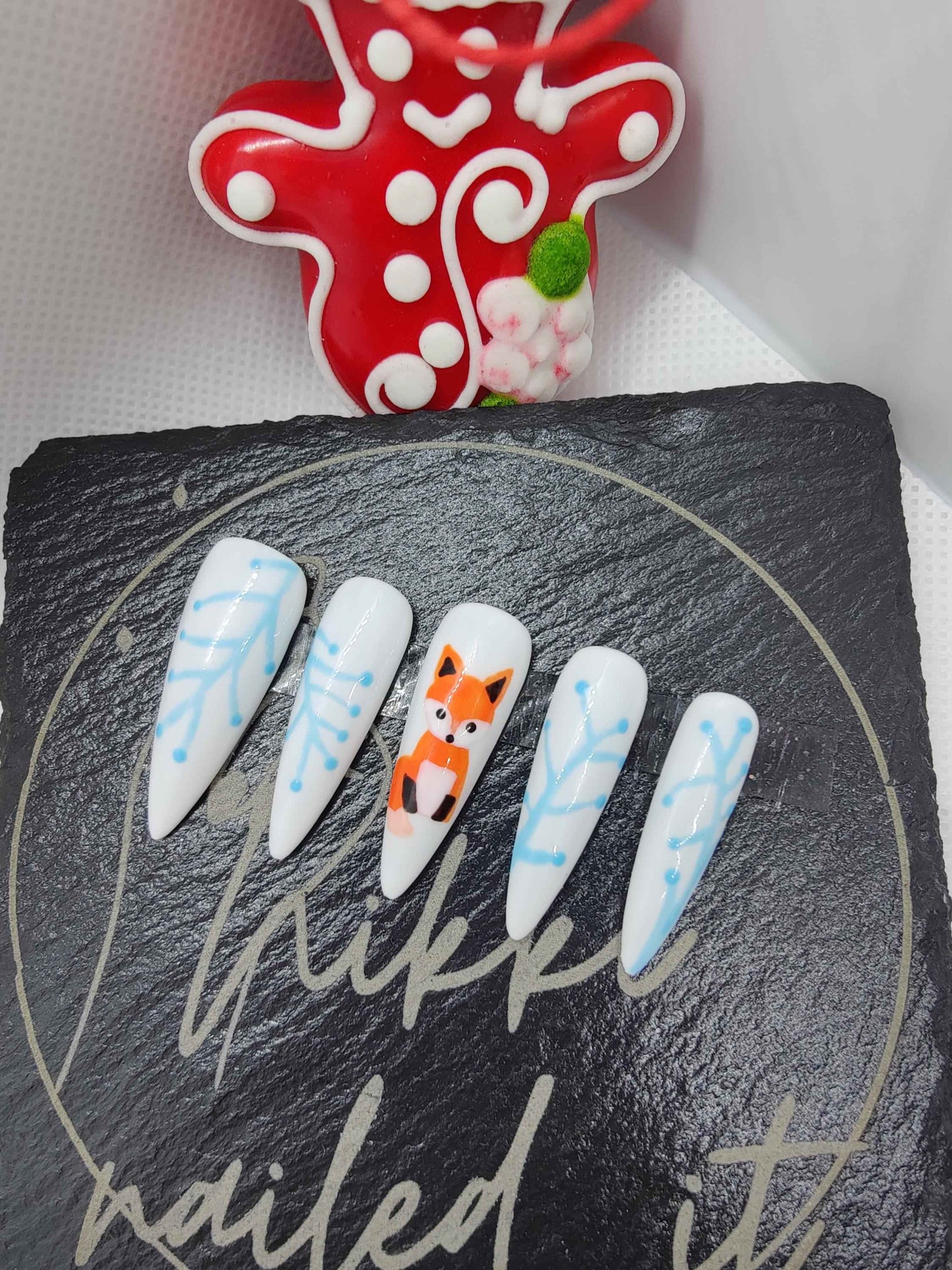 Nailmas 2024 Day 10 - Hand Painted Fox Press On Nails in Icey Blue & White | Luxury Nail Art by Nikki Nailed It - Nikki Nailed it