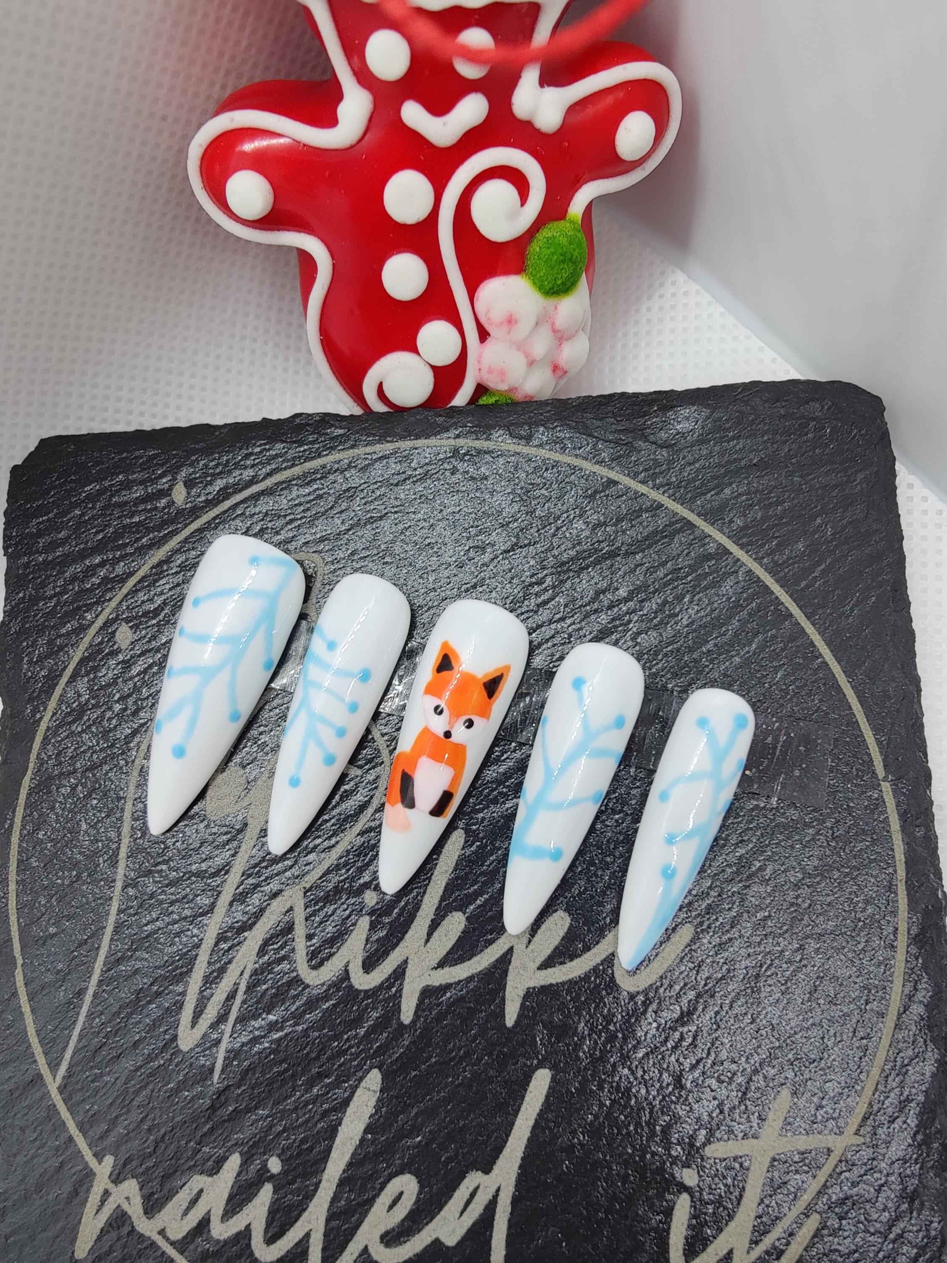 Nailmas 2024 Day 10 - Hand Painted Fox Press On Nails in Icey Blue & White | Luxury Nail Art by Nikki Nailed It - Nikki Nailed it