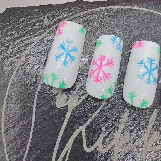 Nailmas 2024 - Day 7 | Hand Painted Merry & Bright Snowflakes Press On Nails | Christmas Advent | Luxury Nails | Nail Art | Nikki Nailed it